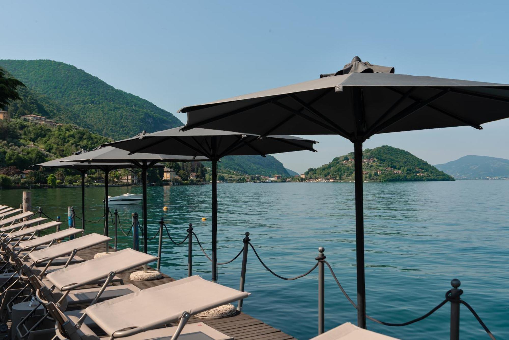 Rivalago Hotel 4*