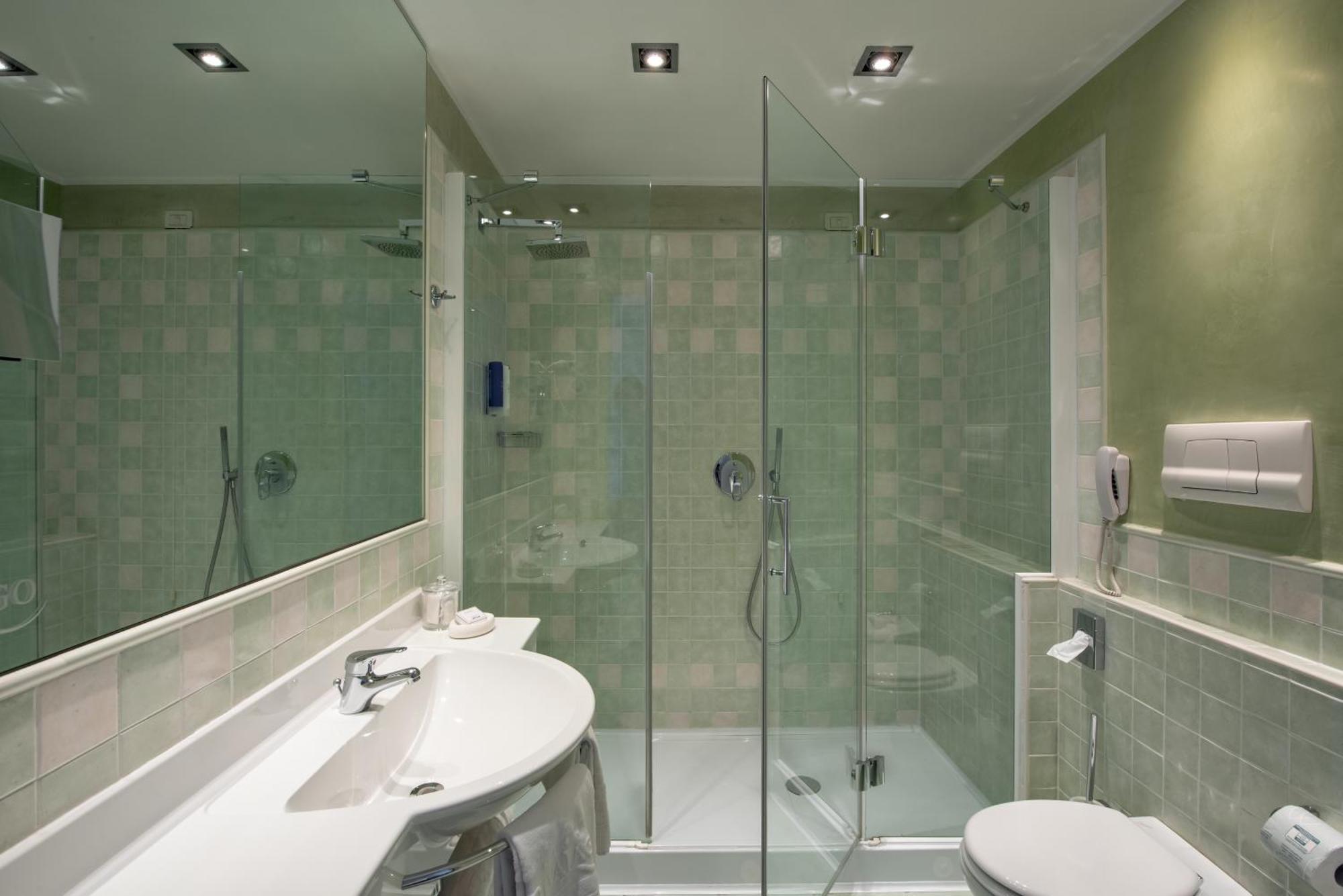 Hotel Rivalago 4*