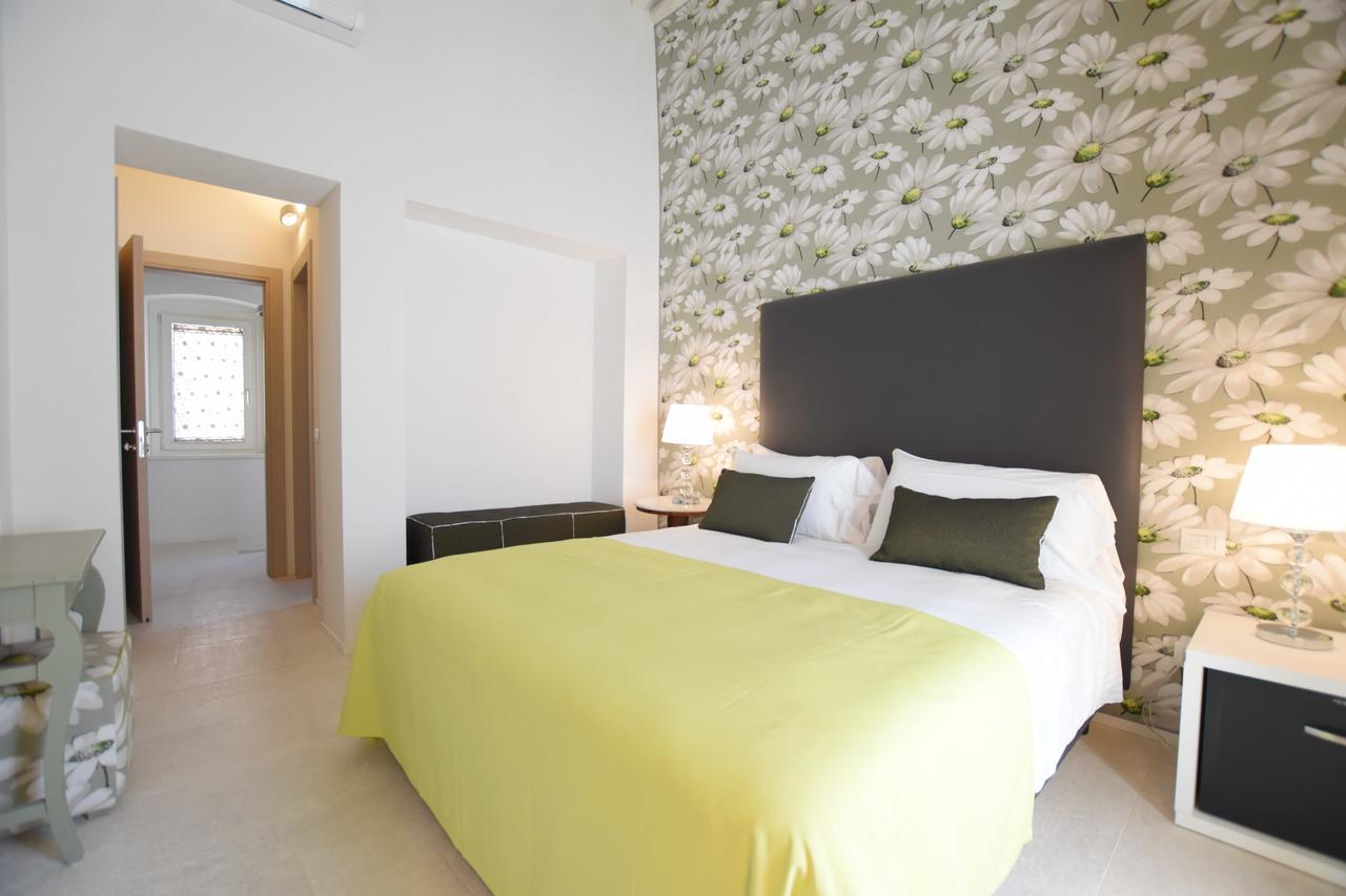 Rivalago Hotel